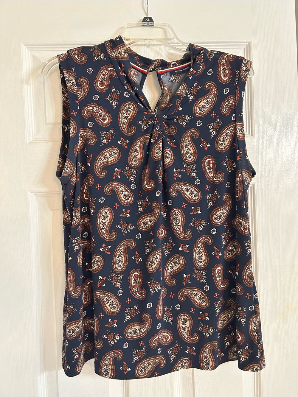 Tommy Hilfiger Sleeveless Navy Paisley Keyhole Blouse